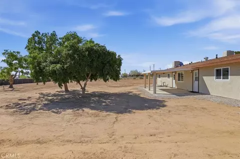 Exterior - 11363 Maple, Hesperia, CA 92345 photo 9 of 10