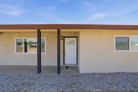 Exterior - 11363 Maple, Hesperia, CA 92345 photo 6 of 10