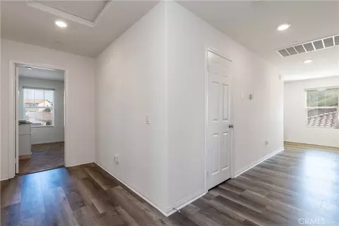 Entry Way - 7635 Sweet Ranch Ct, Riverside, CA 92507 photo 2 of 2