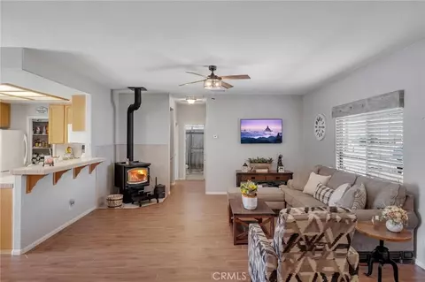 Living - 7678 Montrose, Hesperia, CA 92345 photo 1 of 1