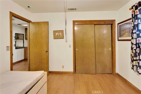 Bedroom - 19025 Munsee, Apple Valley, CA 92307 photo 2 of 3