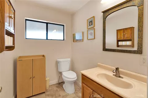 Bath - 19025 Munsee, Apple Valley, CA 92307 photo 5 of 5