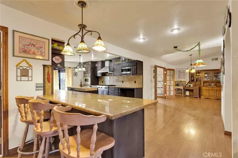 Kitchen - 19025 Munsee, Apple Valley, CA 92307 photo 1 of 7