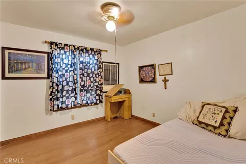 Bedroom - 19025 Munsee, Apple Valley, CA 92307 photo 1 of 3