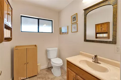 Bath - 19025 Munsee, Apple Valley, CA 92307 photo 5 of 5