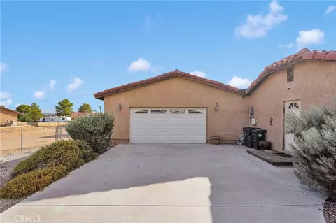 Exterior - 19025 Munsee, Apple Valley, CA 92307 photo 2 of 8