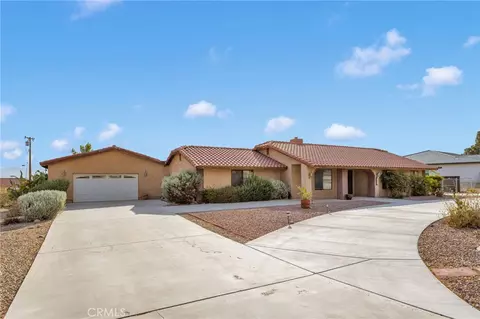Exterior - 19025 Munsee, Apple Valley, CA 92307 photo 1 of 8