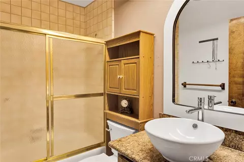 Bath - 19025 Munsee, Apple Valley, CA 92307 photo 1 of 5