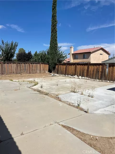 Exterior - 10800 Gates, Adelanto, CA 92301 photo 2 of 3
