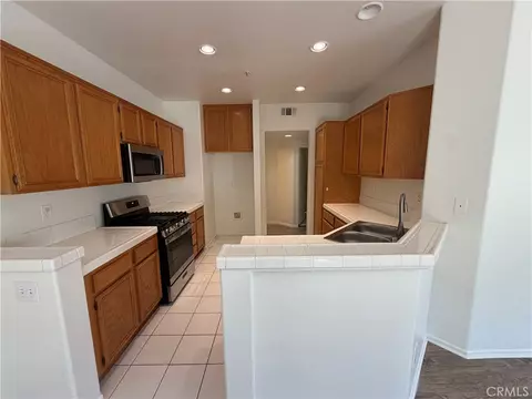 Kitchen - 33551 Winston Way #B, Temecula, CA 92592 photo 1 of 4