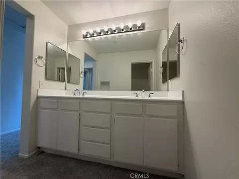 Bath - 33551 Winston Way #B, Temecula, CA 92592 photo 7 of 9