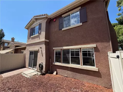 Exterior - 33551 Winston Way #B, Temecula, CA 92592 photo 4 of 10