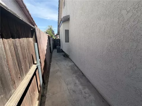 Exterior - 1910 Summertree Dr, Perris, CA 92571 photo 9 of 10