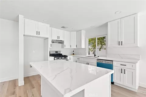 Kitchen - 1626 Jason Ct, Redlands, CA 92374 photo 2 of 3