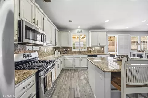 Kitchen - 36426 50th E, Palmdale, CA 93552 photo 2 of 5
