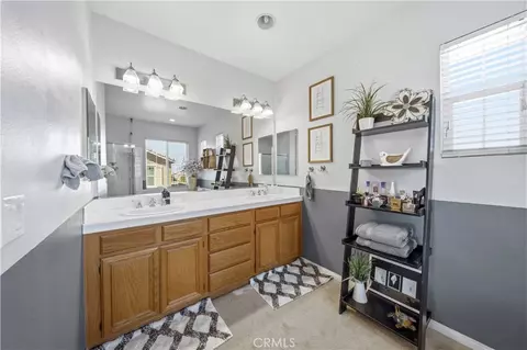 Bath - 36426 50th E, Palmdale, CA 93552 photo 2 of 3