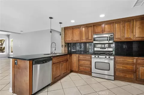 Kitchen - 2110 S Glenwood, Colton, CA 92324 photo 2 of 2