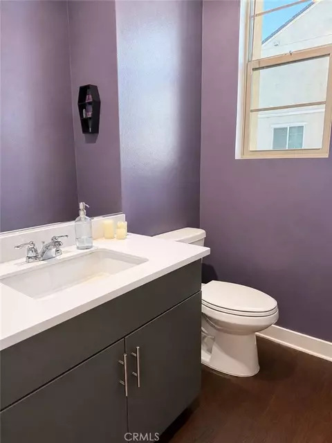 Bath - 2150 Willow Wisp, Upland, CA 91786 photo 3 of 6