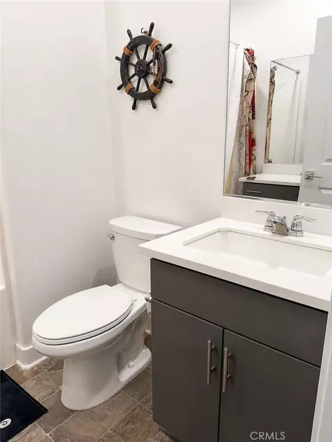 Bath - 2150 Willow Wisp, Upland, CA 91786 photo 5 of 6