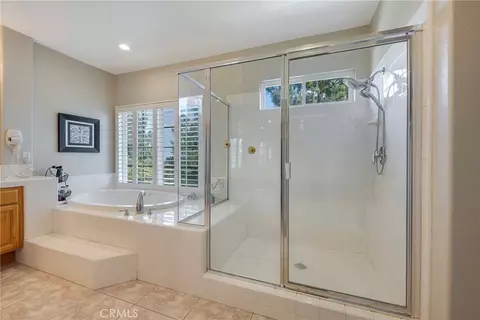 Bath - 5613 Carmello Ct, Rancho Cucamonga, CA 91739 photo 3 of 7