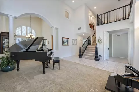 Entry Way - 5613 Carmello Ct, Rancho Cucamonga, CA 91739 photo 2 of 5