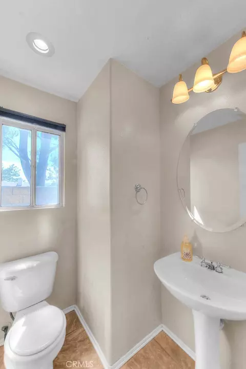 Bath - 523 Towergrove, Corona, CA 92879 photo 1 of 5