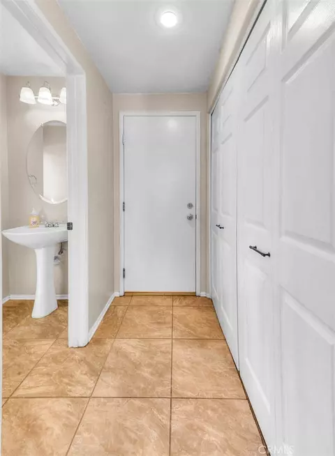Entry Way - 523 Towergrove, Corona, CA 92879 photo 1 of 3