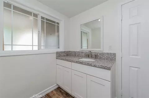 Bath - 10219 Effen St, Rancho Cucamonga, CA 91730 photo 2 of 4