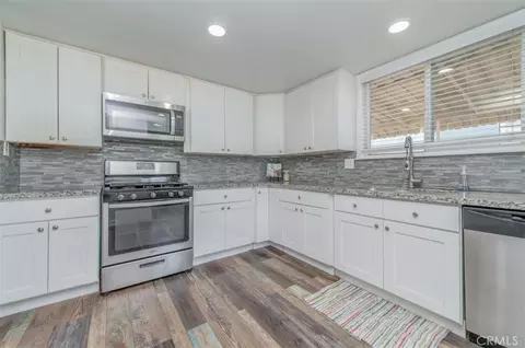 Kitchen - 10219 Effen St, Rancho Cucamonga, CA 91730 photo 1 of 2