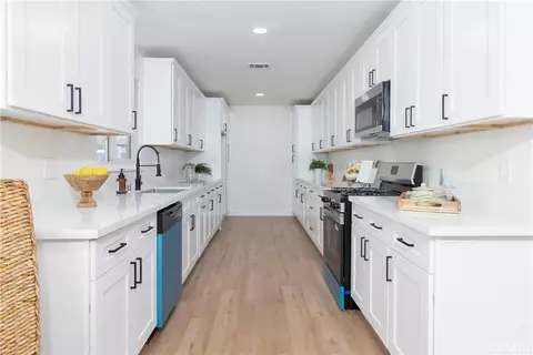 Entry Way - 310 E Mariposa, Rialto, CA 92376 photo 1 of 3