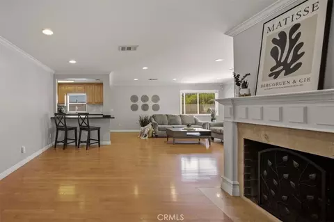 Living - 1175 Valley Vw, Pasadena, CA 91107 photo 9 of 11
