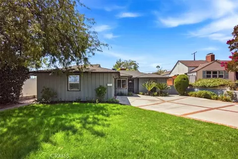 Exterior - 1175 Valley Vw, Pasadena, CA 91107 photo 1 of 13