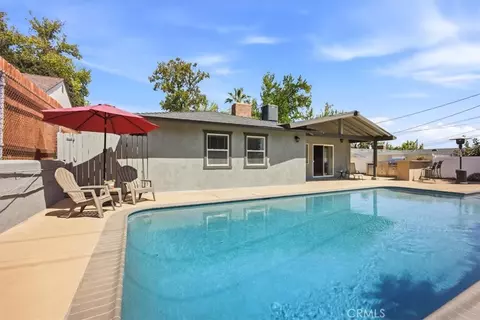Exterior - 1175 Valley Vw, Pasadena, CA 91107 photo 11 of 13