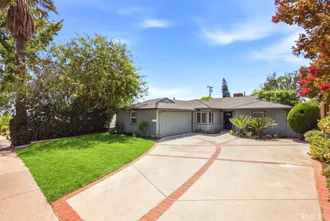Exterior - 1175 Valley Vw, Pasadena, CA 91107 photo 3 of 13