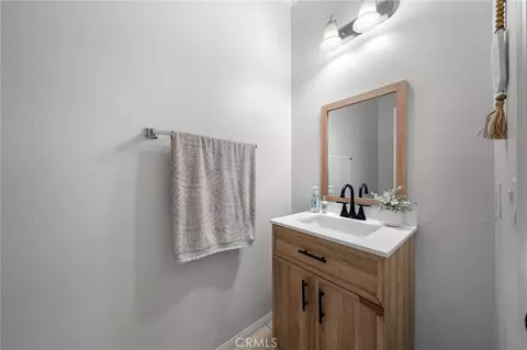 Bath - 13102 Melon Ave, Chino, CA 91710 photo 1 of 3