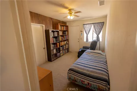 Bedroom - 14078 Choco, Apple Valley, CA 92307 photo 5 of 7
