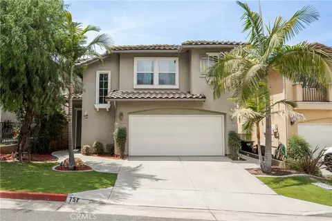 757 S Woodberry Ln, La Puente, CA 91746