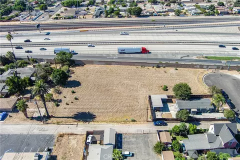 100 N 2nd, Colton, CA 92324 photo 4