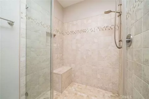 Bath - 179 Oak Forest Cir, Glendora, CA 91741 photo 2 of 3