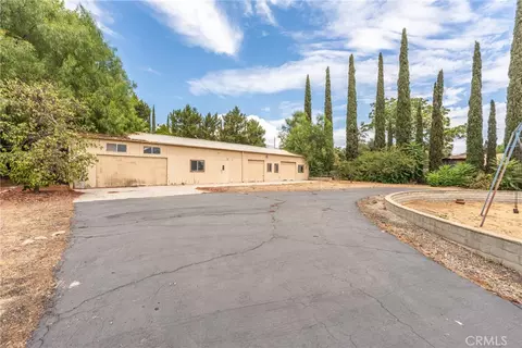 Exterior - 40462 Dutton St, Beaumont, CA 92223 photo 8 of 8