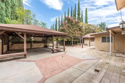 Exterior - 40462 Dutton St, Beaumont, CA 92223 photo 6 of 8