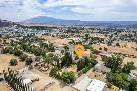 View/Area - 40462 Dutton St, Beaumont, CA 92223 photo 3 of 5