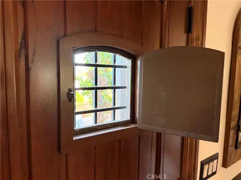 Entry Way - 155 Malcolm Dr, Pasadena, CA 91105 photo 2 of 4