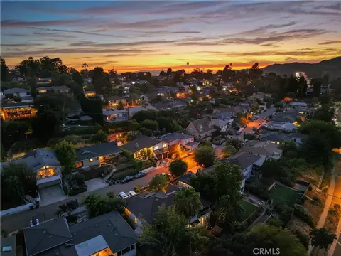 View/Area - 155 Malcolm Dr, Pasadena, CA 91105 photo 2 of 6