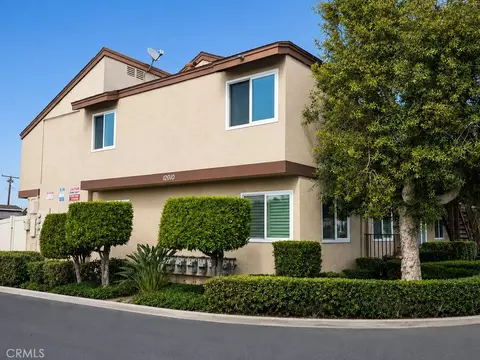 12010 226th #23, Hawaiian Gardens, CA 90716