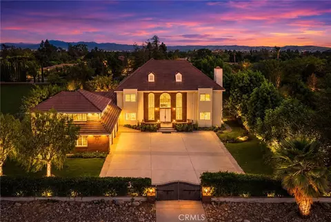 648 Pomello Dr, Claremont, CA 91711