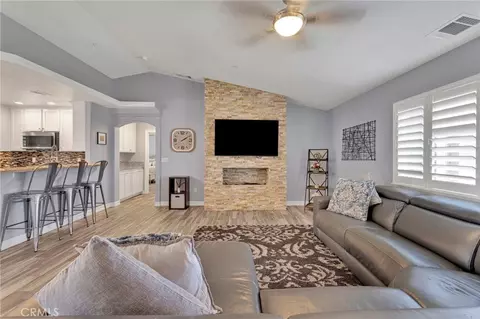 Living - 18155 Dunkirk St, Hesperia, CA 92345 photo 1 of 2