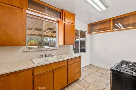Kitchen - 1016 Webster, Redlands, CA 92374 photo 3 of 3