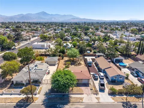View/Area - 1016 Webster, Redlands, CA 92374 photo 3 of 4