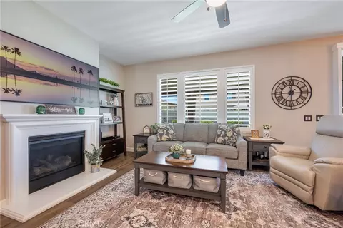Living - 1476 Wicklow, Redlands, CA 92374 photo 2 of 2
